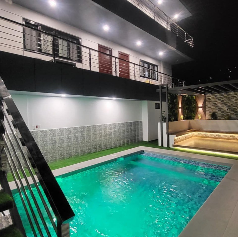 Grand Fountain Transient House